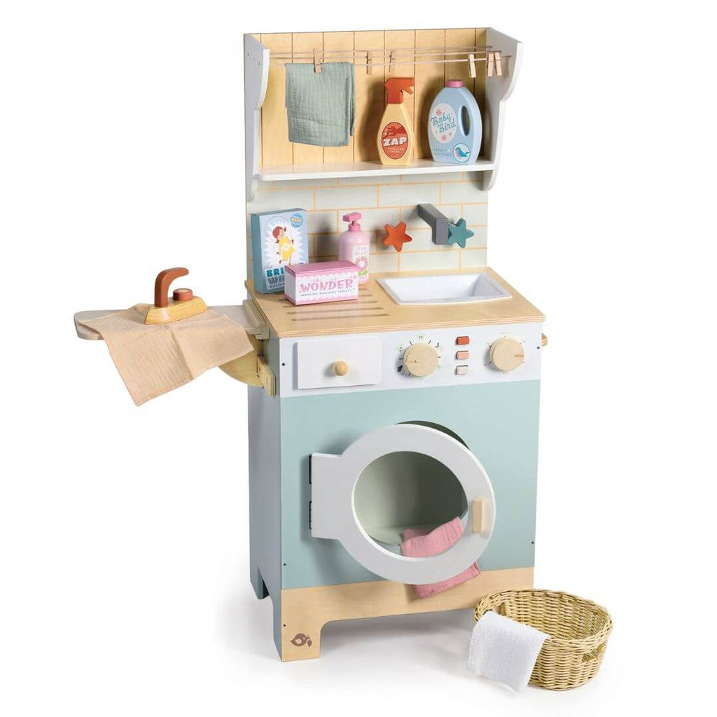 Wooden Laundrette Playset